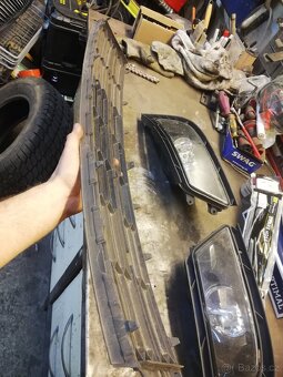 Mlhovky a mrizka nárazníku skoda superb 2 fl - 2