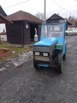 Prodám traktor domácí výroby 4×4,nafta. - 2