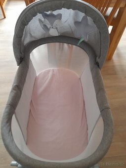 Houpací postýlka - 2