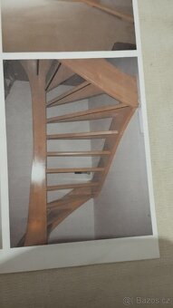 Točité dubové schodiště - 2