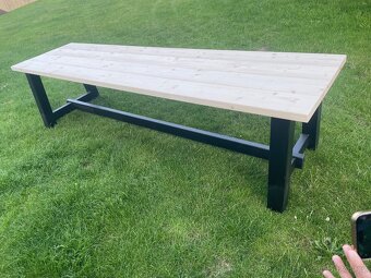 Prodám velký stůl masiv kov - 2