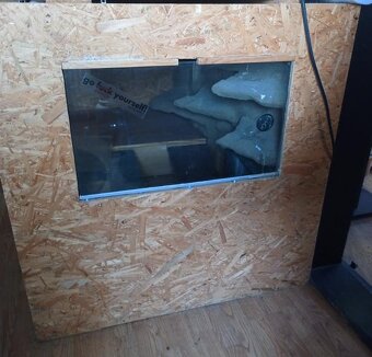 Prodám velké terárium - 2