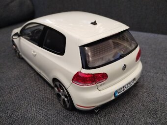 VW Golf GTI 1/18 - 2