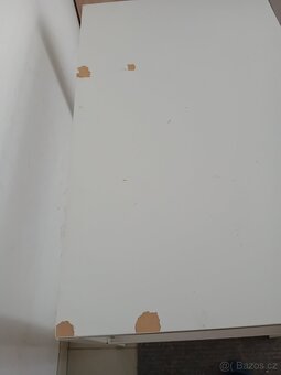 dětský psací stůl IKEA - 2
