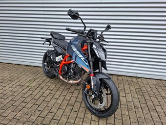 KTM 390 Duke - 2