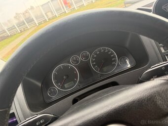 Vw t5 budiky - 2