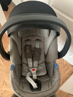 Autosedačka Cybex Aton 5 se základnou - 2