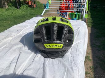 Prodám dětskou cyklo helmu - 2