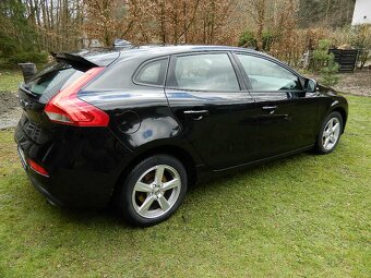 Volvo V40 T3 - 86.000 km - výborný stav - 2