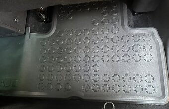 Gumove autokoberce zn. Renault Scenic/Megan, typ JZ10 - 2