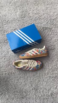 adidas Gazelle Indoor Liberty London Floral Embroidery (W) - 2