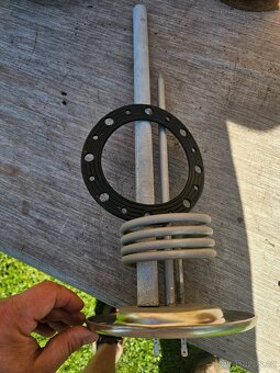 Příruba a topné těleso 2000W ohřívač vody Tatramat, AEG - 2