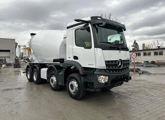 Mercedes-Benz AROCS 3243 8x4 - domíchávač betonu - 2
