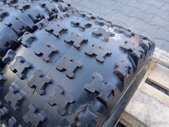 Pneu 20x11.00-9 Sunf - 2