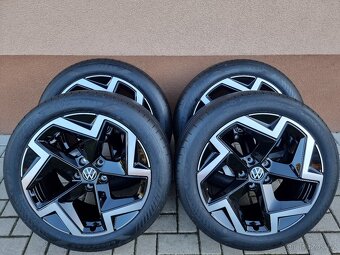 18″ 5×112 VW PASSAT B9 “COVENTRY” + 235/45R18 GOODYEAR letné - 2