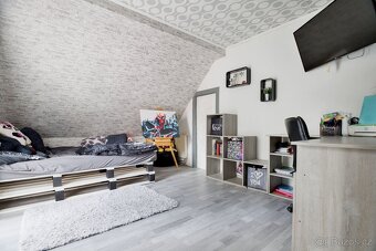 Prodej rodinného domu, 160 m2, Potůčky - 2