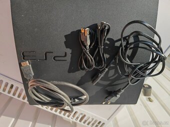 Playstation 3 slim - 2