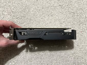 GTX 1050 Gigabyte Windforce OC 2GB GDDR5 - 2