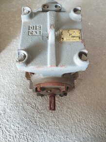 Asynchronní 3~motor 1.5 kW / 1390 ot. patkovy - 2