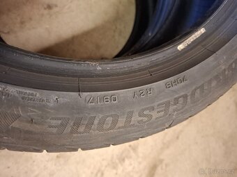 225/45 R17 letní pneumatiky Bridgestone - 2