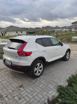Volvo XC40 - 2