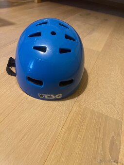 Nová dětská přilba na skate/bmx - 2