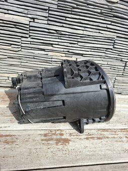 Mercedes-Benz G-class - přední světlomet | A4639067201 - 2