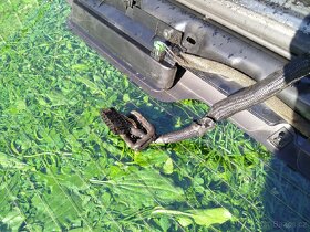 Prodám zadní vrata Volvo V70, r. 1999 kombi - 2