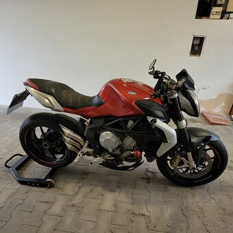 Prodám silniční motorku MV AUGUSTA - 2