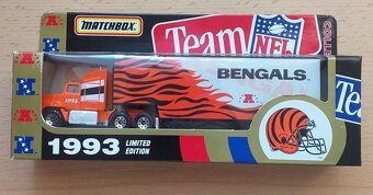 matchbox convoy cy109 Ford Aeromax NFL 1993  č. 2 - 2