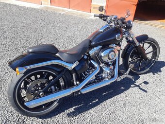 Harley Davidson Breakout 103 r.v. 2015-ČR - 2