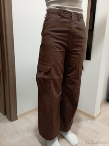 Dívčí kalhoty cargo, hnědé, vel. 146 - 2