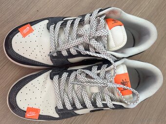 Stussy x Nike dunk - 2