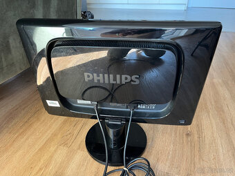 Philips Brilliance 220CW - 22" - 2