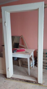 Dřevěné dveře a zárubně - 2