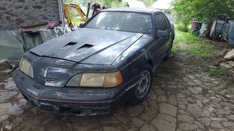 Ford Thunderbird 1988 - celé auto/díly - 2