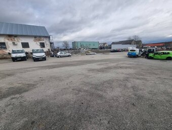 Pronájem asfaltová plocha, kancelář - 2