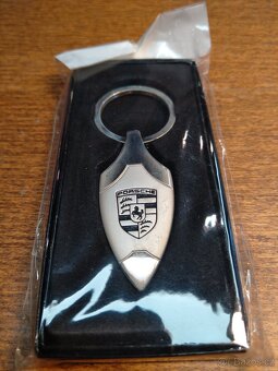 přívěšek na klíče PORSCHE - 2