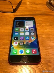 Iphone 8 RED top stav + sklo - 2