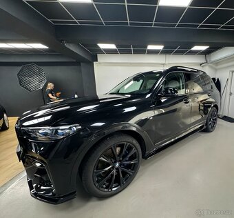BMW X7 M50i TOP - 2