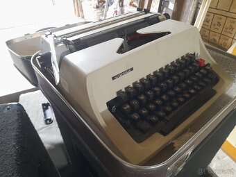 Retro - 2
