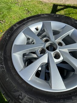 Prodám sadu kol Škoda Citigo 165/70 R14 – originální disky - 2