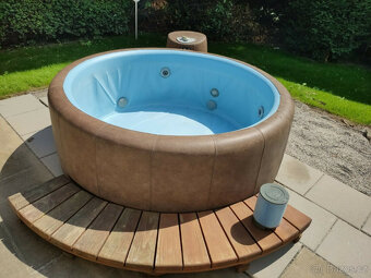 Originální vířivka Softub Model Legend 180 cm 3-4 osoby NP - 2