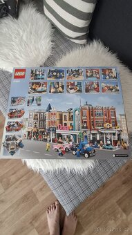 Lego Rohová garáž - 2