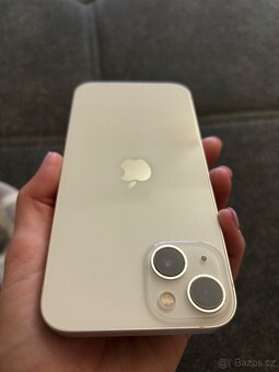 iPhone 13, 128 GB, bílá - 2