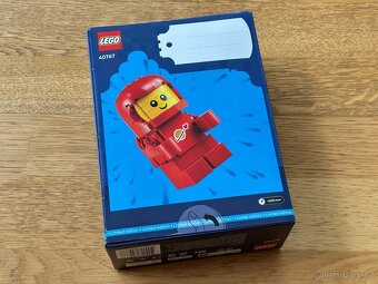 Lego 40767 - Zvětšený malý astronaut - 2