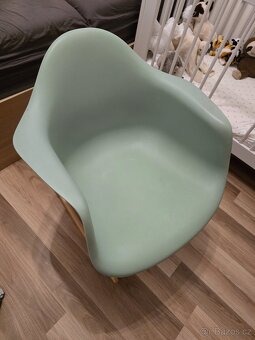 Designové houpací křeslo - 2