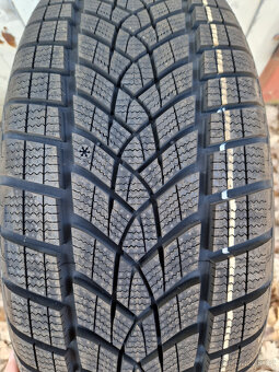 215/55 r18 zimní pneu 215/55/18 pneumatiky 215 55 18 R18 - 2