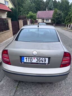 Škoda Superb - 2
