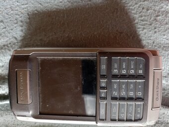 Sony-Ericson P 910 - 2